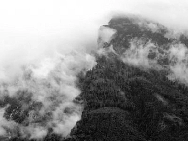 The Mist Over The Mountains